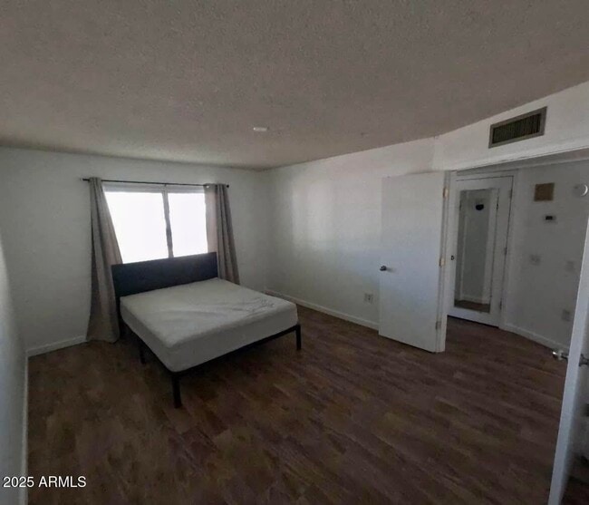 Building Photo - 19461 N Star Ridge Dr