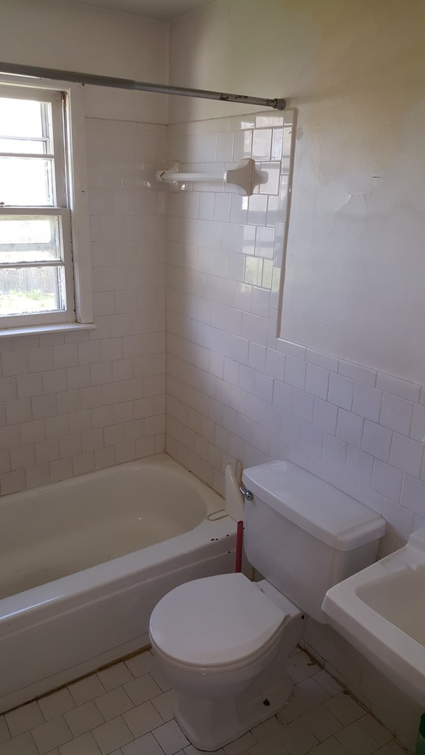 Building Photo - 4145-4147 2nd St