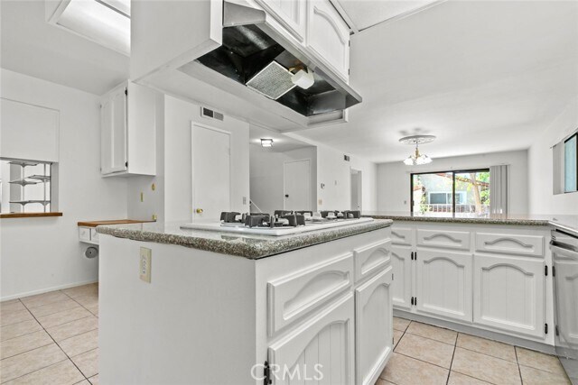 Building Photo - 1321 Greenbriar Rd