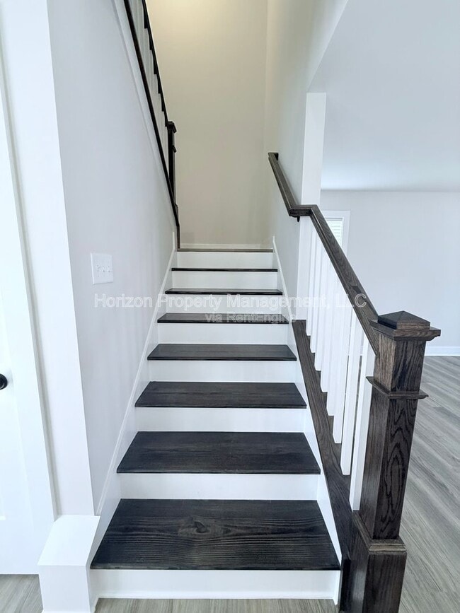 Building Photo - 6095 Quail Mountain Trail