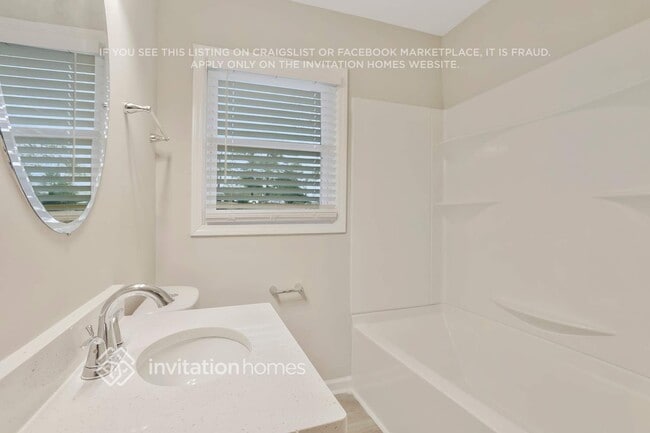 Building Photo - 2038 Rebecca Ln