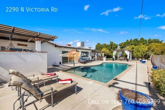 Building Photo - 2290 N Victoria Rd