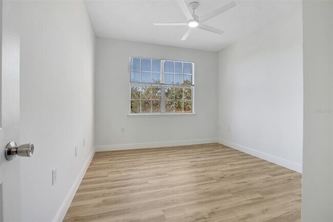 Building Photo - 10855 Windsor Walk Dr