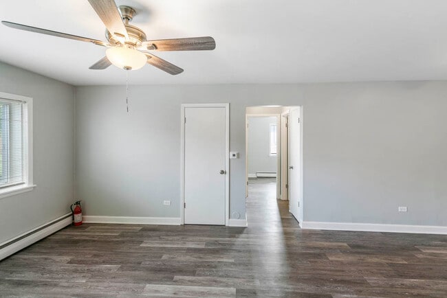 Building Photo - Linden Flats Apartments