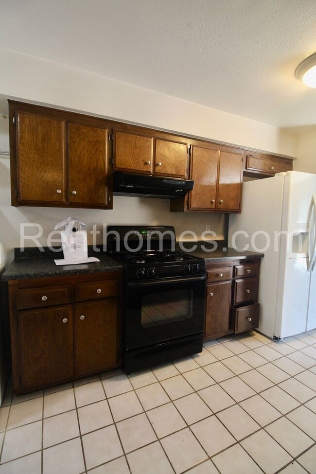 Building Photo - 12235 Wilsey Way