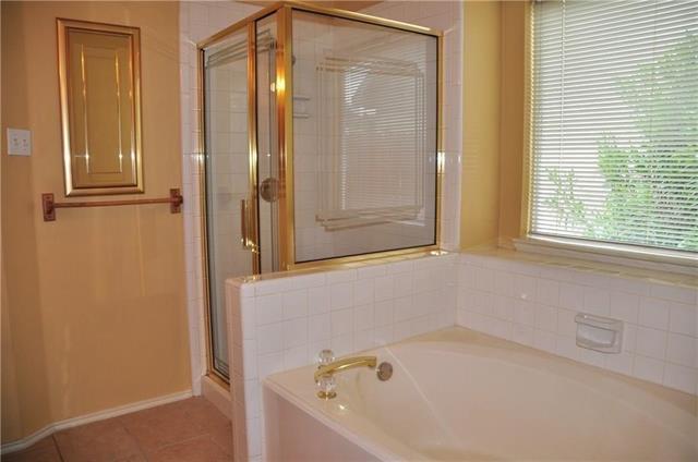 Building Photo - 2114 Copperleaf Dr