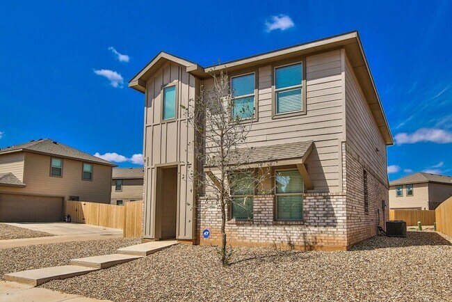 Building Photo - 208 Lake Ct
