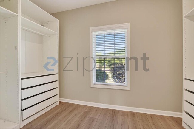 Building Photo - 2066 GA-63