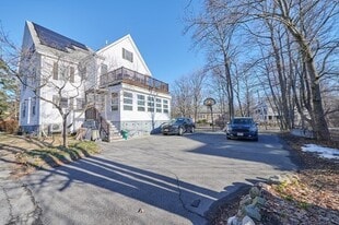 Building Photo - 18 Forest St