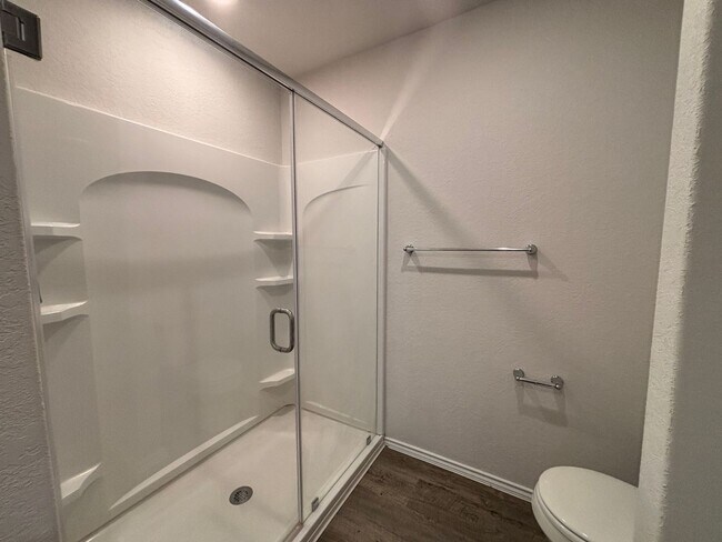 Building Photo - 2024 3-bed 2-bath home in Converse