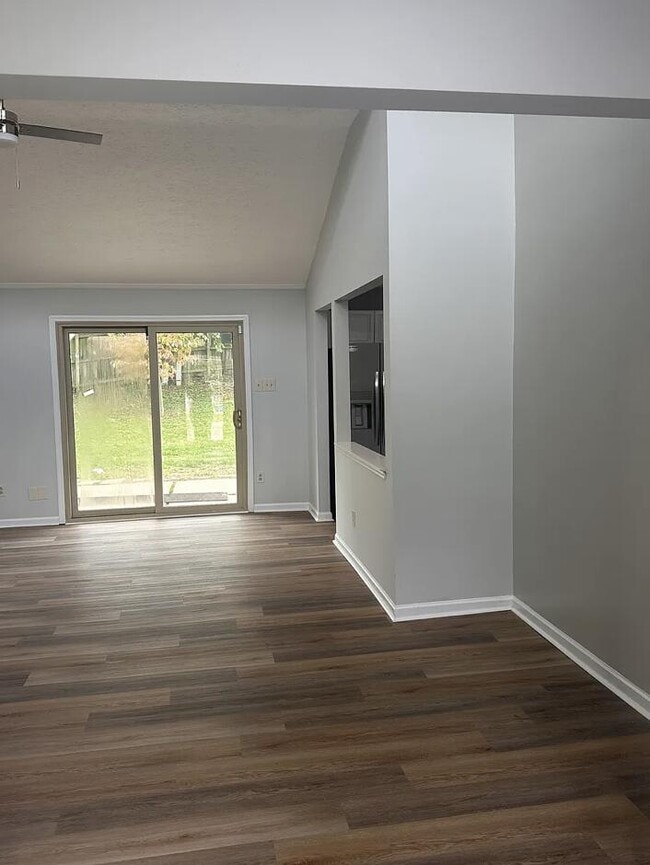 Building Photo - 3317 Oaklyn Ct