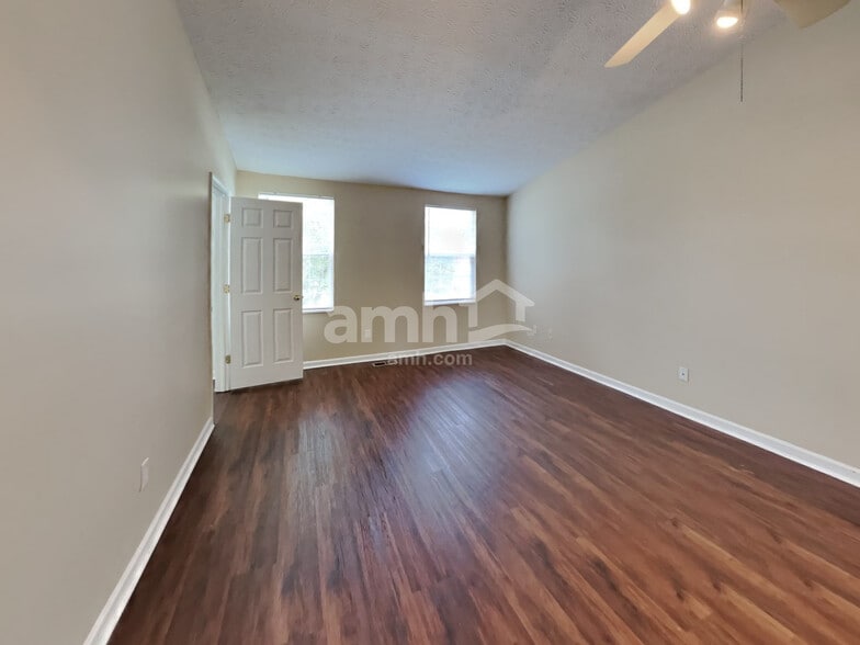 Building Photo - 7799 Cobblesprings Dr