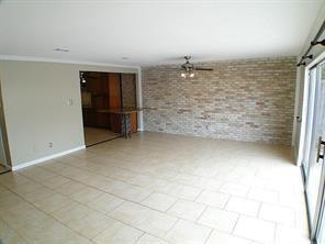 Building Photo - 13070 Trail Hollow Dr