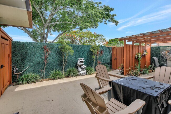 Building Photo - 9126 SW 20th Pl
