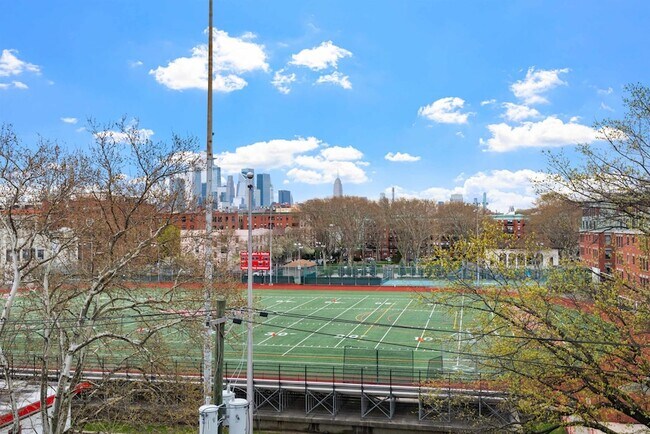 Building Photo - 920 Jefferson St