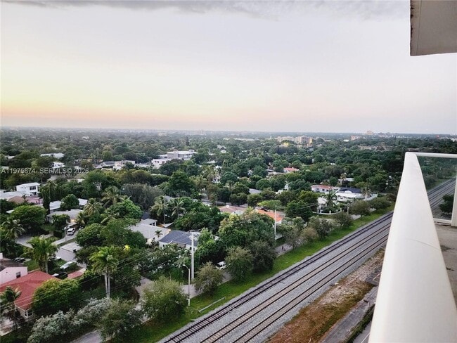 Building Photo - 4250 Biscayne Blvd