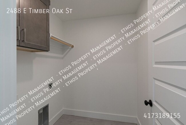 Building Photo - 2488 E Timber Oak St