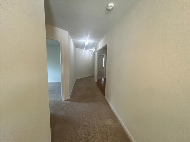 Building Photo - 4226 Pecos River Dr