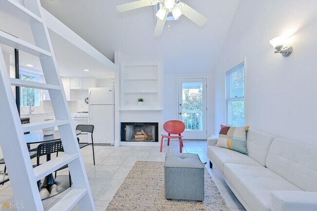 Building Photo - 1146 Oakdale Rd NE