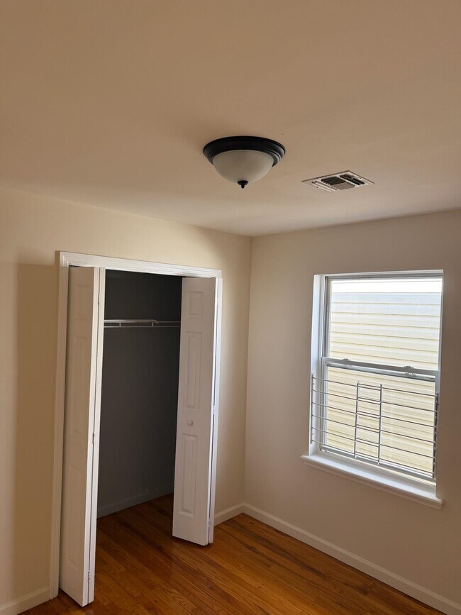 Building Photo - 99 Fulton Ave