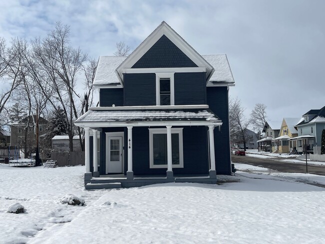 Primary Photo - Beautiful 4 Bedroom 1 Bath House for Rent