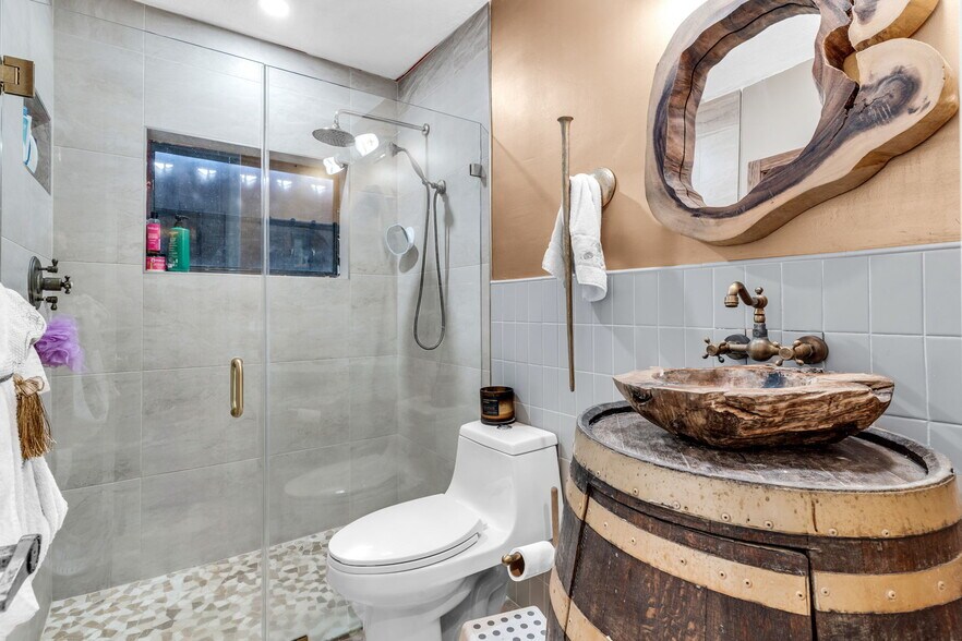 Building Photo - 1420 W Sandpiper Cir