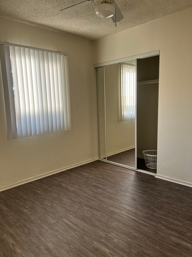 Building Photo - Norwood Apartments