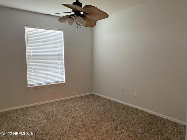 Building Photo - 7801 Point Meadows Dr