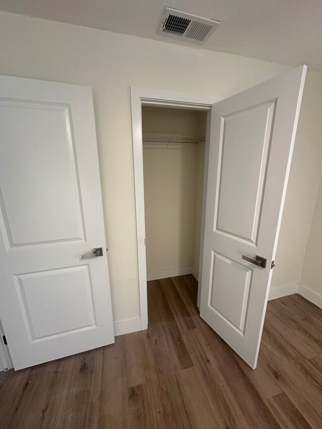 Building Photo - 3111 W Spruce St