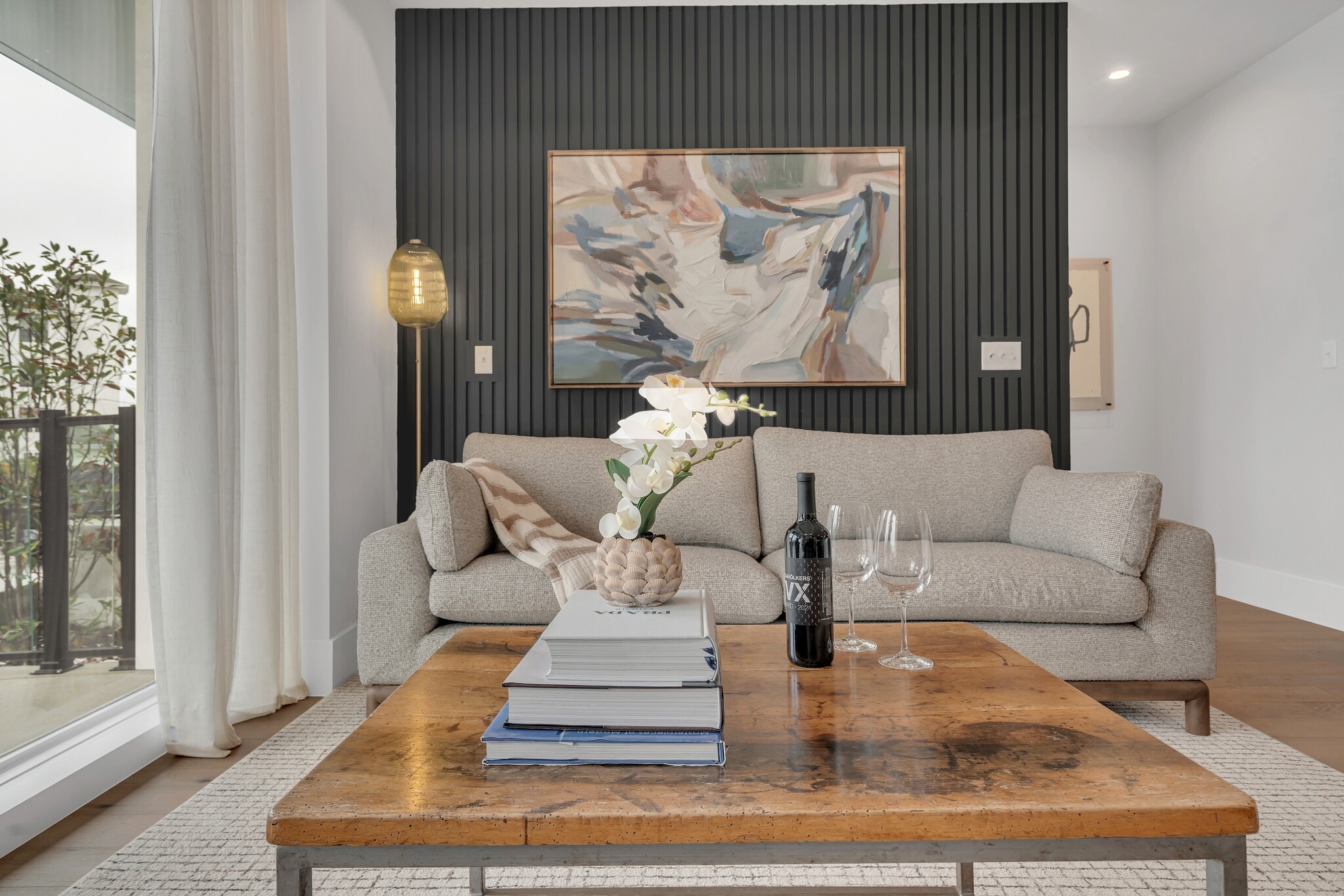 Building Photo - 321 31st Ave N