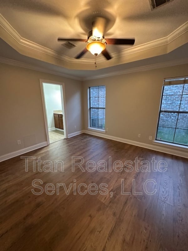 Building Photo - 204 Braxton Dr