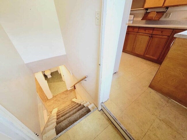 Building Photo - Charming 3 Bedroom, 2 Bath House For Rent!!