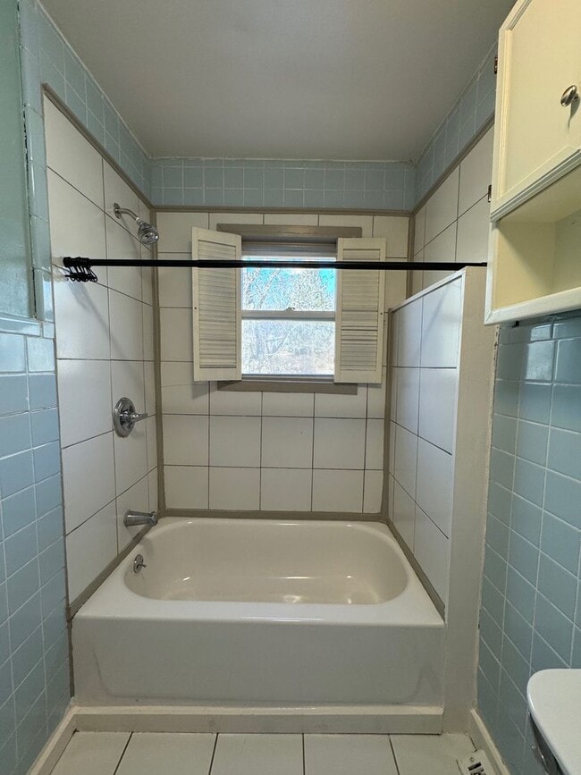 Building Photo - East AVL - Studio Apartment with Large Deck