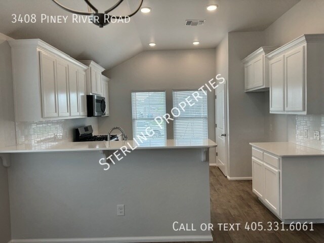 Building Photo - 3408 Piney River Dr
