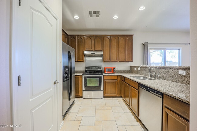 Building Photo - 12990 N 88th Ln