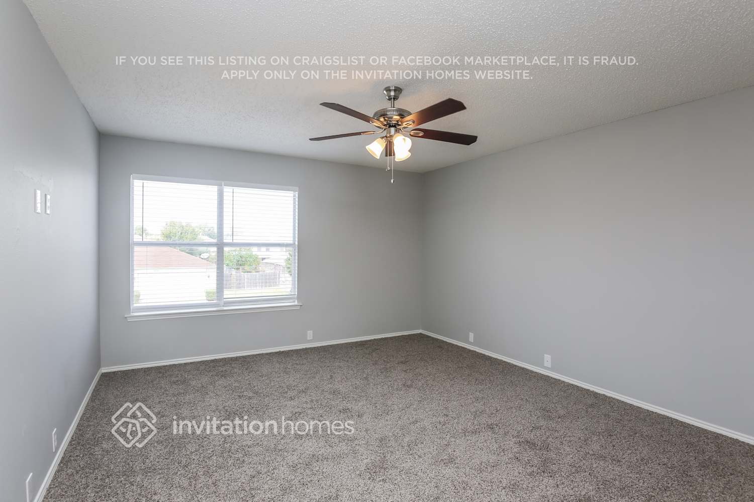 Building Photo - 1400 Cloyne Dr