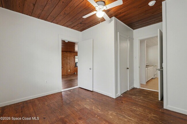 Building Photo - 1708 Pine St