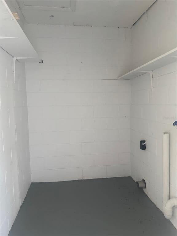 Building Photo - 1438 E 1st Ave