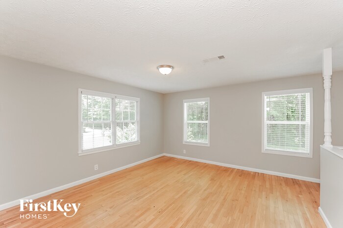 Building Photo - 4945 Bent Creek Ct
