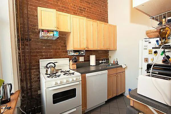 Building Photo - 237 Flatbush Ave