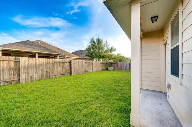 Building Photo - 26627 Fielder Brook Ln