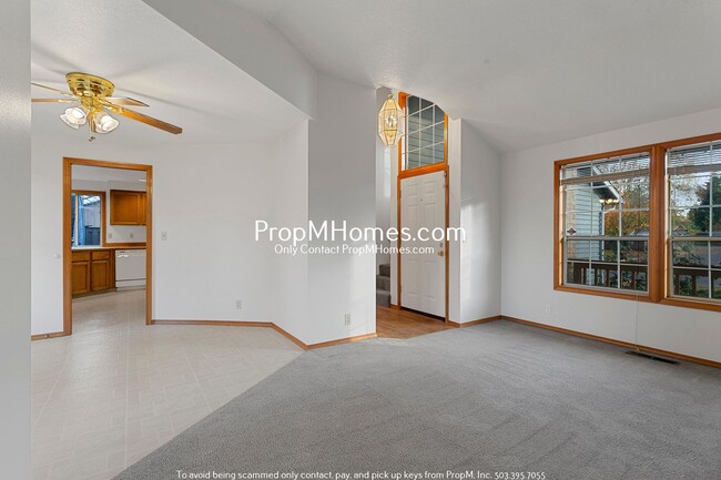 Building Photo - Charming 3-Bedroom, 2.5-Bath Home in Aloha