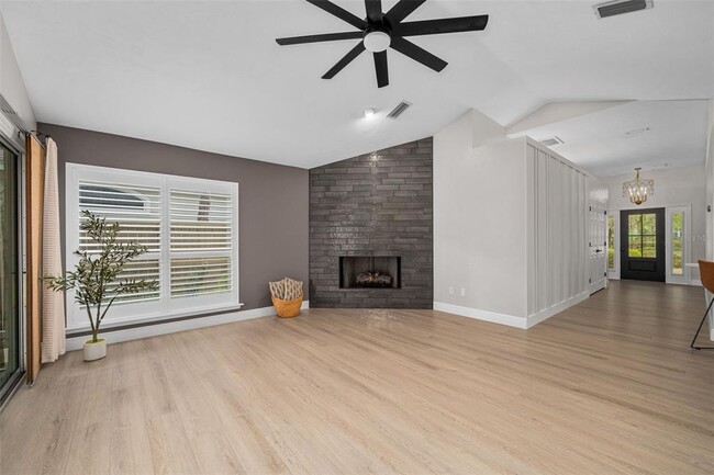 Building Photo - 9821 SW 34th Rd