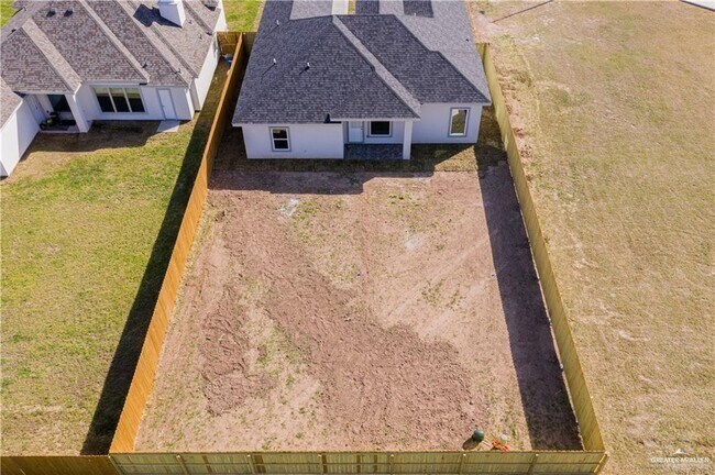 Building Photo - 3205 Erica Ln