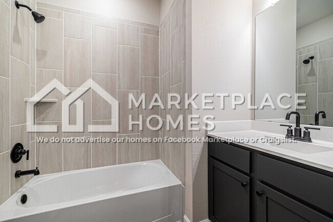 Building Photo - 6107 White Spruce Dr