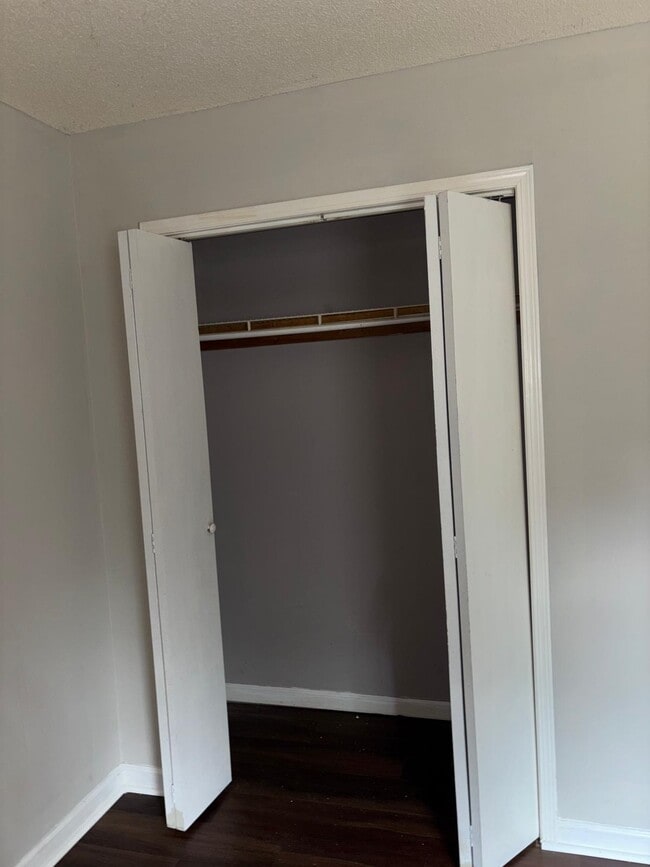 Building Photo - 4386 Thrasher Cir