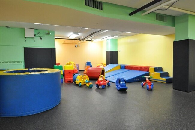 Building Photo - 7002 JFK Blvd E