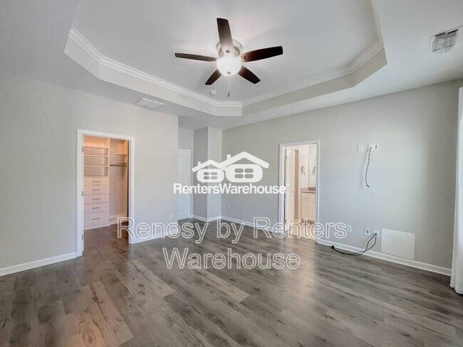 Building Photo - 521 Charles Porteus Ln