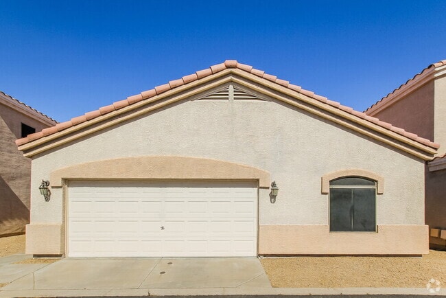 Building Photo - 1750 W Union Hills Dr