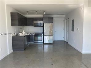 Building Photo - 151 SE 1st St